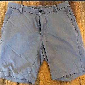 EUC Lululemon men’s commission short, size 32.